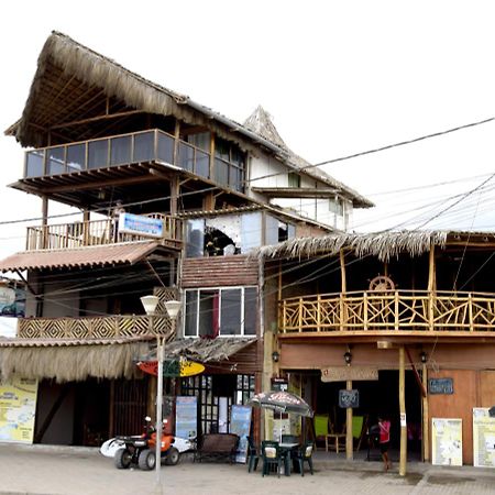 La Pachamama Hotel Mancora Exterior photo